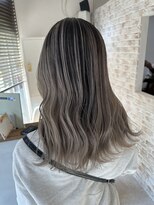 ルートヘアー(Root Hair) バレイヤージュ