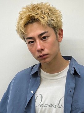 ロンドガルマン 名古屋(Lond GULLMAN) スパイキーショート×波打ちパーマ