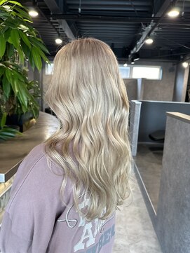 インク(ink) ブロンドヘア