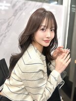 アリュウル 表参道 青山(Allure)&nbsp;骨格に合わせた流れるお顔周りカット◎【KAKO】