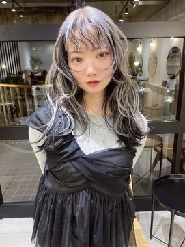 ラ キング(LA KING) メルティ―カラーフェミニンロング似合わせカットマッシュボブ