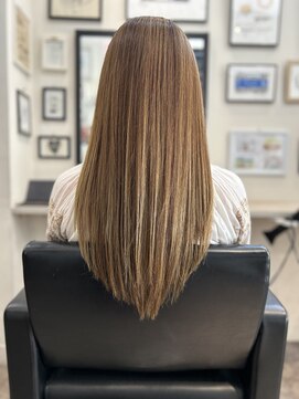 サロン ハナノ(Salon Hanano) 白髪ぼかしで作るナチュラルなロングレイヤー