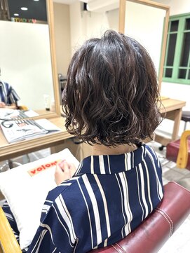 ヴォロンテ(volonte) ボブパーマ/ウェーブパーマ/黒髪パーマ