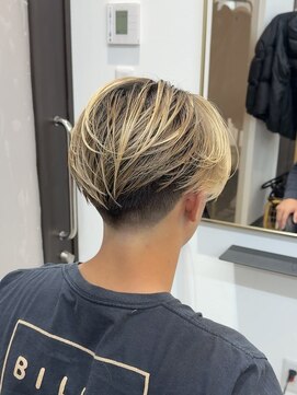 ファミリア 新宿(familiar) 欧風バレイヤージュ