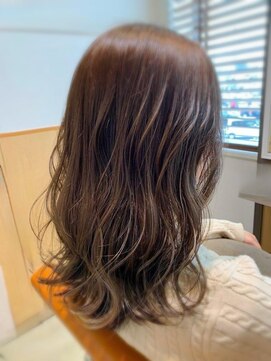 フレア ヘア サロン(FLEAR hair salon) イルミナカラーで透明感あるブラウンベージュ