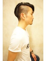 バース(BIRTH)&nbsp;天神[ BIRTH ]  アシンメトリー刈り上げスタイル