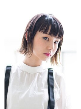 ネバーランド 平成店(NEVER LAND) 切りっぱなしボブ