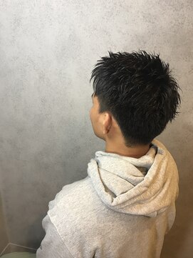 ヘアサロンM 新宿 短髪ショート