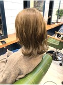 ◆外ハネ×ベージュカラー