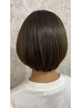 シュガービー(SUGAR-B) 【SUGAR-B】丸みのあるショートボブ