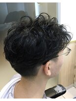 ネクサス ブライトンホテル店 新浦安&nbsp;クセを活かしたツーブロックショート