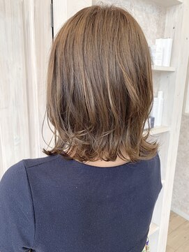 キャアリー(Caary) 福山市美容室Caary 大人可愛い 外ハネボブ 抜け感ピンクベージュ