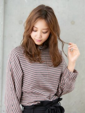 ソシエ アヴェダ まるひろ川越店(SOCIE AVEDA) ウェーブ/セミディ/大人女性[川越/本川越駅]