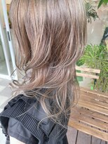 ダブル(W)&nbsp;【hair salon W】アッシュグレーカラー