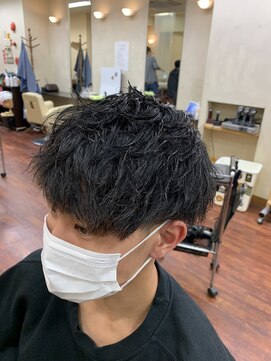 メンズ美容室 タカミ 緩め　ソフトツイスト　マッシュ