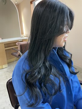 キュオンシア(CUEON. ciea) ブルーアッシュ×ロング