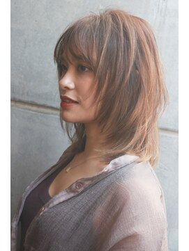 ルーカ 恵比寿(LU-CA) ２０代３０代４０代５０代ミディアムレイヤー【LU-CA恵比寿】