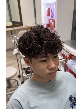 ケーアールツーエス 古市駅前店(KR2S) プードルパーマ