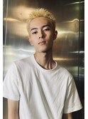 blond very short
