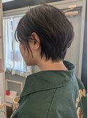 ウルフレイヤーカット☆20、30、40代人気ひし形くびれ透明感