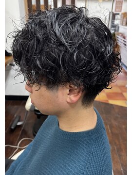 フリーズ 千鳥橋店(Freez) メンズパーマ