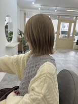 ウノヘアー(UNO HAIR)&nbsp;ミルクティーベージュ／ブリーチ／くびれボブ／20代30代40代