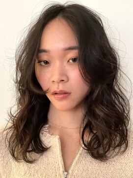 ダダキュービック(DADA CuBiC) ミディアムパーマ/パーマヘア/レイヤーパーマ