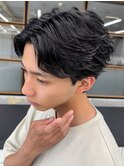 毛流れハンサムショートセンターパートメンズ黒髪爽やか
