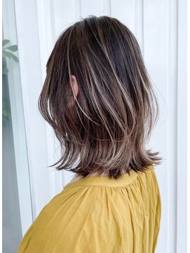 ロマーリ 岡山店(LOMARLIE) くびれヘア30代40代50代脱白髪染め大人ハイライト白髪ぼかし