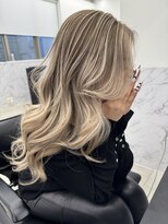 リノート バイ エゴル 太田川(Linoet by ENGOL)&nbsp;シャドウルーツバレイヤージュ/ミルクティーカラー