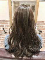 リヴィエラ 西日暮里店(Riviera)&nbsp;【リヴィエラ西日暮里】細か目ハイライトで外国人風カラー♪