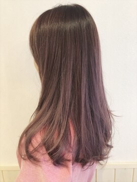 ネオリーブエム(Neolive em;) neolive em ツヤ感パープルカラー☆