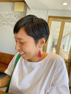 ヨンノディー(4-d) ベリーショート