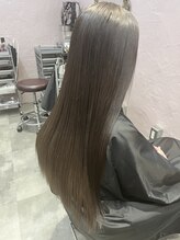 フッタ(Futta) ナチュラルストレート【イルミナカラー】【西武新宿駅】