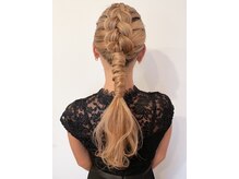 ヘアメイク ラウレア(hair make Laule'a)