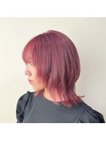 エイミー(Aimee)&nbsp;Aimee 町田　ミディアムウルフ×オータムピンク