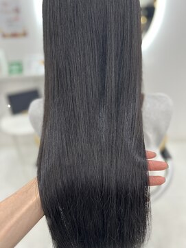 アイニ 天王寺アポロ店(aini) レイヤーカット/ダブルカラー/髪質改善/トリートメント/天王寺