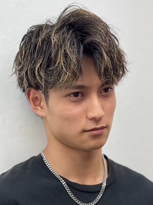 【最終受付21時/個室】メンズを知り尽くした精鋭だからこその本格技は圧巻。BARBERの凄さに感動[理容室]