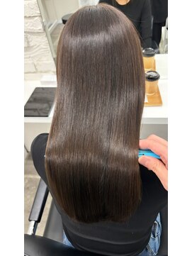 リアン バイ キートス(Lien by kiitos) 髪質改善ストレート/艶々な髪の毛へ