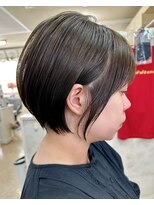 アトリエリーベル 耳掛けショートボブ