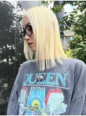 夏におすすめ！透明感プラチナブロンドの抜きっぱなしブリーチ
