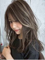 ハーツ(Heart's)&nbsp;ロングヘアに合うハイライトカラー