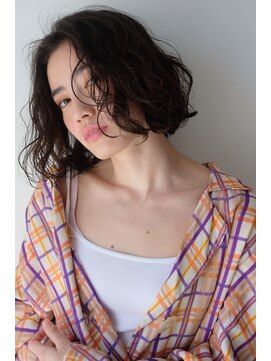 パーマボブ/暗髪カラー