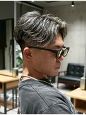 MEN’/ハイライト×毛流れセンターパート/スキンフェード