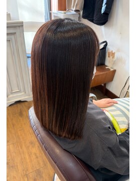 ヘアーメイク スロー(Hair make Slow) 切りっぱなし/前髪ストレート