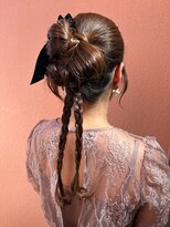 リアド(.RIAD)&nbsp;タイトなリボンアレンジ