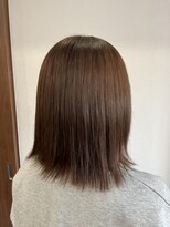 アリー(Ari-) 涼しげベージュカラー