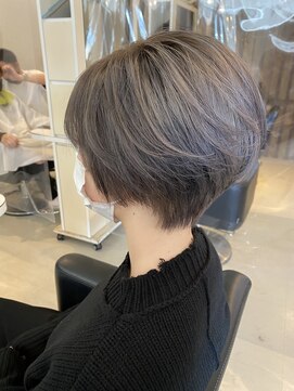 グランアディクト(Gran addict) 黒染履歴からのプラチナグレー