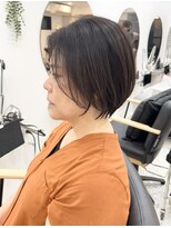 簡単スタイリング！大人綺麗なショートヘア！