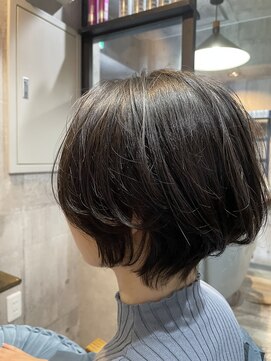 ニア 浅草(Nia) ショートボブ